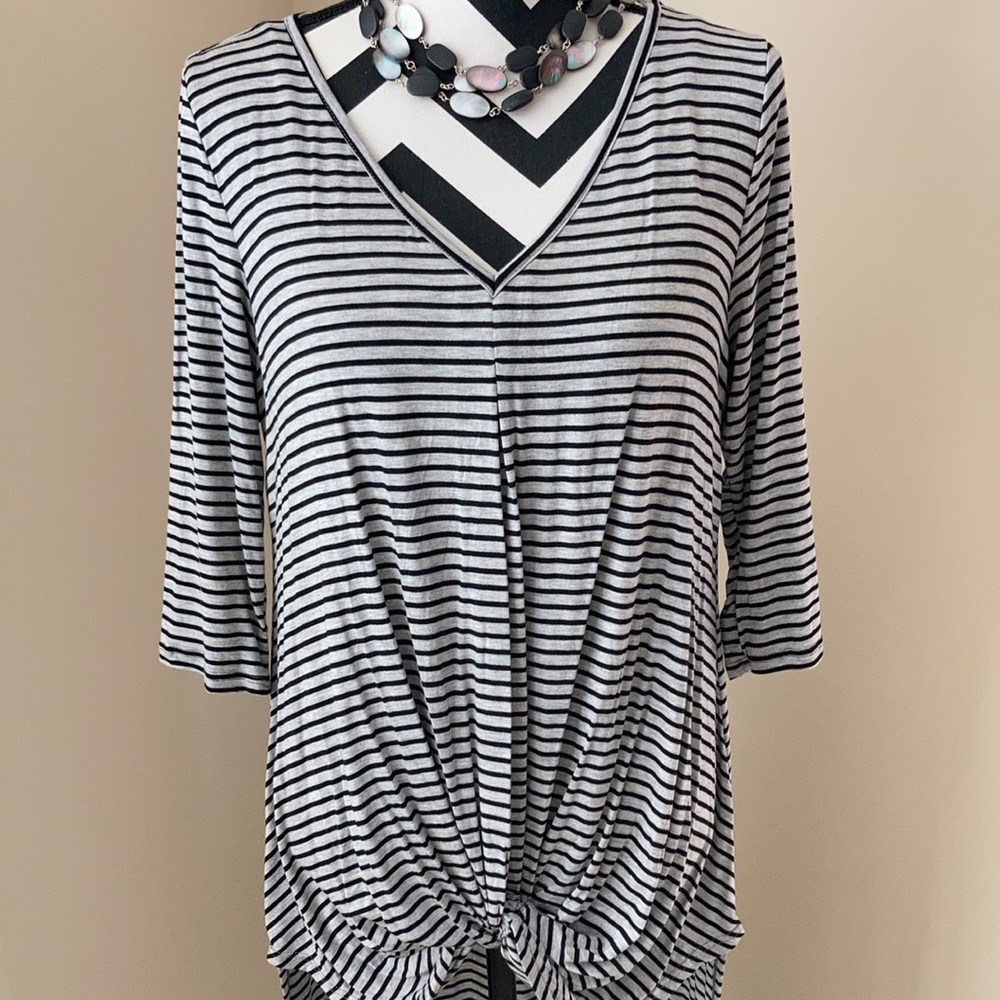 Striped Hi Lo Tunic Top - Picture 3 of 5